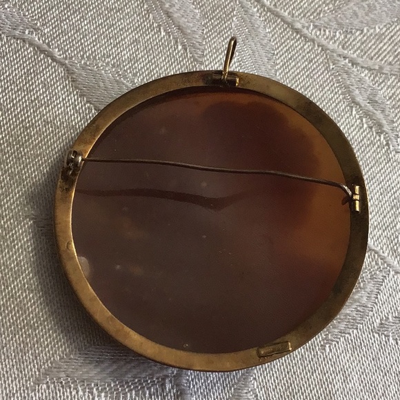 Vintage Large Round Cameo Sterling - Picture 2 of 4